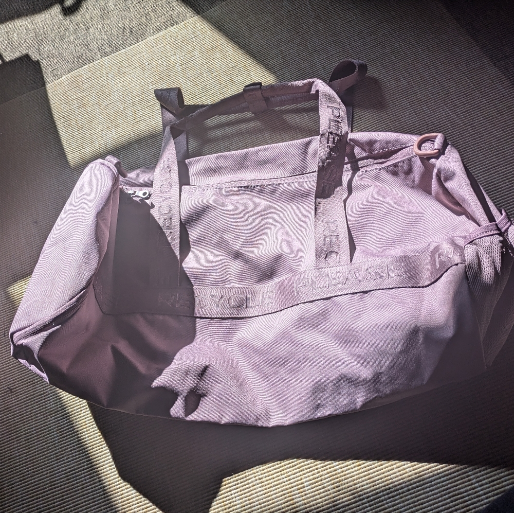 Girlfriend Collective Gym Bag - Rose